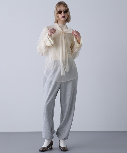 ROSE BUD（ローズバッド）の「チュールボウタイトップス（シャツ/ブラウス・レディース・ホワイト/ブラック/ピンク・ONE SIZE）」の4枚目の写真