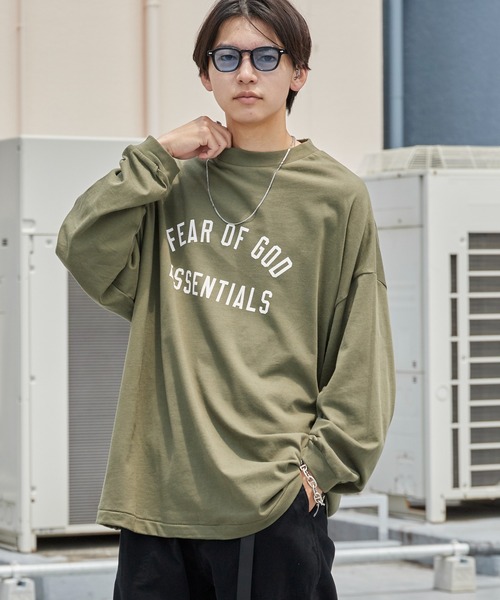 FOG ESSENTIALS(エフオージーエッセンシャルズ)の「FOG ESSENTIALS/エッセンシャルズ 24FW ARCH LOGO LS TEE ロンT 夏服(Tシャツ/カットソー・メンズ・アイボリー/オリーブ/ブラック・L/M/S/XL)」の1枚目の写真
