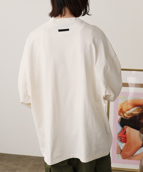 FOG ESSENTIALS(エフオージーエッセンシャルズ)の「FOG ESSENTIALS/エッセンシャルズ 24FW ARCH LOGO LS TEE ロンT 夏服(Tシャツ/カットソー・メンズ・アイボリー/オリーブ/ブラック・L/M/S/XL)」の5枚目の写真