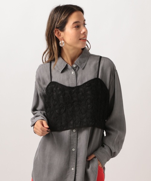 BAYFLOW（ベイフロー）の「[後ろのリボンで調節可能]レースキャミビスチェ（キャミソール・レディース・ブラック/オフホワイト・FREE）」の15枚目の写真