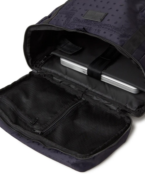 NEW ERA(ニューエラ)の「NEW ERA/ニューエラ バックパック ボックスパック 32L 14521371/14750940(バックパック/リュック・メンズ・ブラック・FREE)」の18枚目の写真