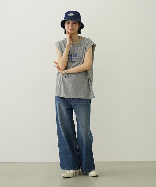 MILKFED.（ミルクフェド）の「COOPER HEART WIDE DENIM PANTS（デニムパンツ・レディース・ライトインディゴブルー/ブラック・S/M）」の9枚目の写真