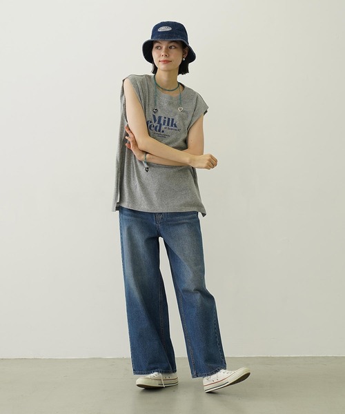 MILKFED.（ミルクフェド）の「COOPER HEART WIDE DENIM PANTS（デニムパンツ・レディース・ライトインディゴブルー/ブラック・S/M）」の10枚目の写真