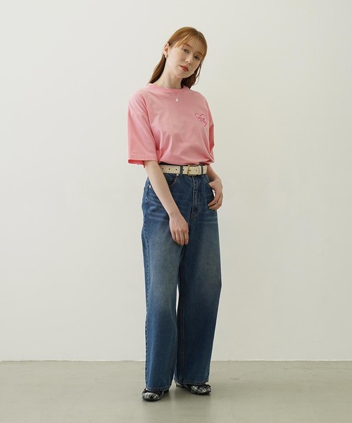 MILKFED.（ミルクフェド）の「COOPER HEART WIDE DENIM PANTS（デニムパンツ・レディース・ライトインディゴブルー/ブラック・S/M）」の15枚目の写真