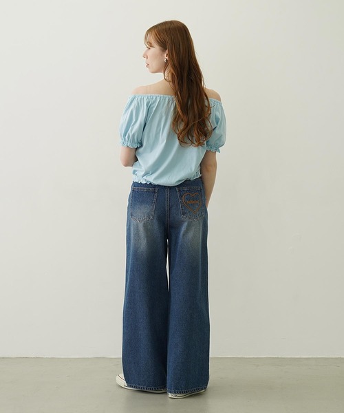 MILKFED.（ミルクフェド）の「COOPER HEART WIDE DENIM PANTS（デニムパンツ・レディース・ライトインディゴブルー/ブラック・S/M）」の22枚目の写真