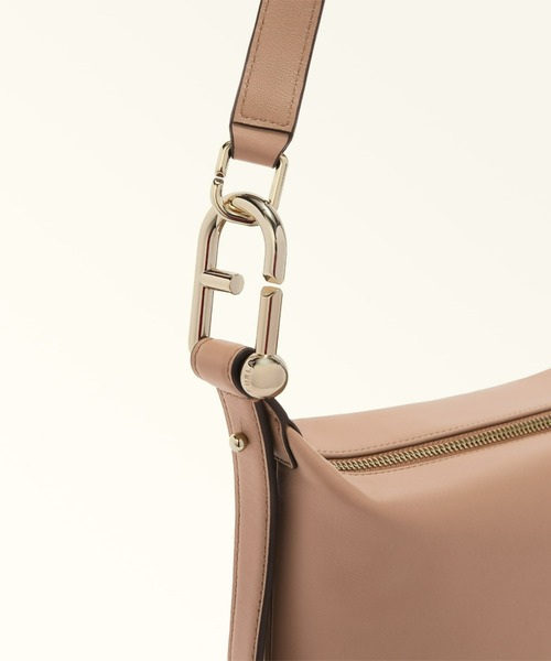 FURLA(フルラ)の「フルラ ヌヴォラ (Furla Nuvola) ホーボーバッグ(ショルダーバッグ・レディース・ライトオリーブ/ホワイト/グレイッシュベージュ・ONE SIZE)」の9枚目の写真