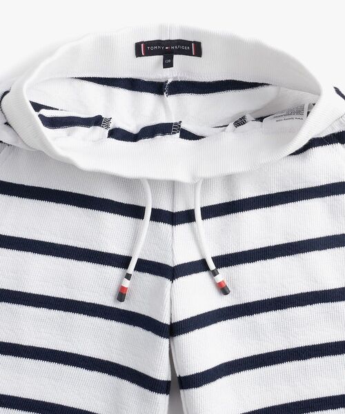 TOMMY HILFIGER(トミーヒルフィガー)の「BOYS スラブブルトンストライプショートパンツ(その他パンツ・キッズ・マルチ・140cm/150cm/160cm/130cm)」の4枚目の写真