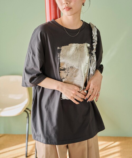 限定展開箔プリントビック半袖シャツ（Tシャツ）