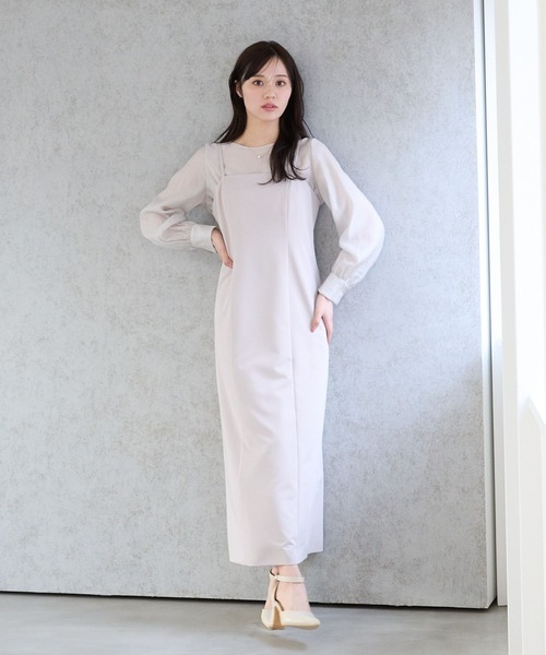 Andemiu(アンデミュウ)の「【セットアップ対応/コーデ完成】2Pブラウス×キャミワンピース325740(ワンピース・レディース・キャメル/ベージュ/ブラック・FREE)」の1枚目の写真