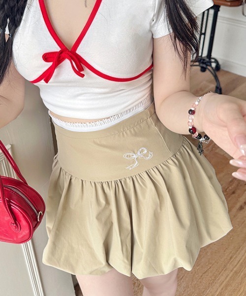 Vipoa(ヴィポア)の「ワンポイントribbonバルーンスカート(スカート・レディース・ベージュ/グレー/ブラック・MEDIUM/SMALL)」の18枚目の写真