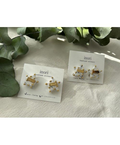 tone(トーン)の「【inori】天然石スタッズmini(お星さま)(MA)(イヤリング・レディース・ホワイト×ゴールド/ホワイト×シルバー/ブラック×シルバー/ブラック×ゴールド・FREE)」の2枚目の写真