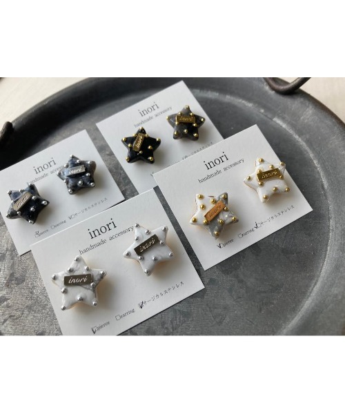 tone(トーン)の「【inori】天然石スタッズmini(お星さま)(MA)(イヤリング・レディース・ホワイト×ゴールド/ホワイト×シルバー/ブラック×シルバー/ブラック×ゴールド・FREE)」の7枚目の写真
