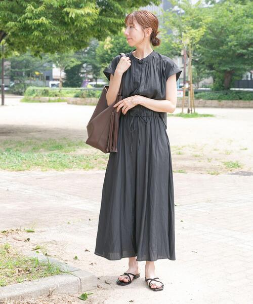 ITEMS URBANRESEARCH(アイテムズ アーバンリサーチ)の「セットアップライクカッセンワンピース(ワンピース・レディース・グレー系その他/ブラック/パープル・FREE)」の6枚目の写真