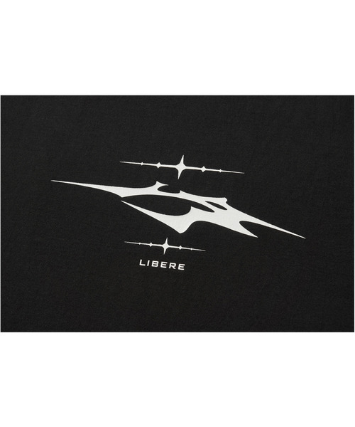 LIBERE(リベーレ)の「LIBERE リベーレ / LR LOGO T-SHIRT ロゴグラフィックプリントビッグシルエットTシャツ / 251214-251215-251216(Tシャツ/カットソー・メンズ・チャコール/ブラック/ホワイト・SMALL/LARGE/MEDIUM)」の20枚目の写真