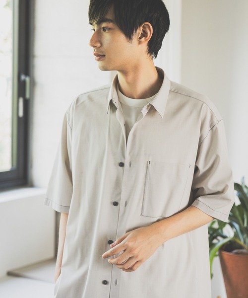 GLOBAL WORK(グローバルワーク)の「アーバンシャツAIR/5分袖/288177(シャツ/ブラウス・メンズ・ブラック/ライトグレー/アイボリー/その他/ホワイト系その他3・SMALL/MEDIUM/LARGE/X-LARGE)」の3枚目の写真