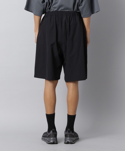 NUMERALS（ヌメラルズ）の「【NUMERALS】ライトシェルショーツ（その他パンツ・メンズ・グレー/カーキ/ブラック・MEDIUM/LARGE）」の15枚目の写真