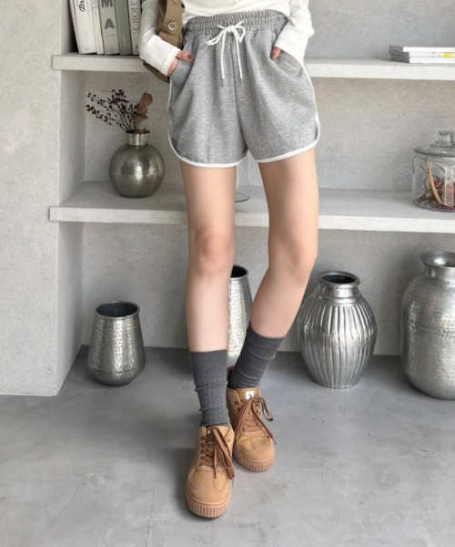 Ada.（エイダ）の「配色ライントラックショートパンツ（その他パンツ・レディース・グレー/ブラック/ホワイト・FREE）」の12枚目の写真