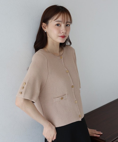 BLUEEAST（ブルーイースト）の「金ボタン半袖ニットジャケット（カーディガン/ボレロ・レディース・オフホワイト/アイボリー系/ネイビー系/ブラック/ピンクベージュ/ブラウン・MEDIUM）」の6枚目の写真