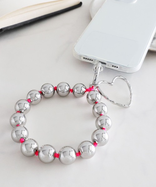 LEPSIM（レプシィム）の「ボールチャームハンドストラップ　328049（キーホルダー・レディース・イエロー/ブラック/ライトピンク・ONE SIZE）」の3枚目の写真