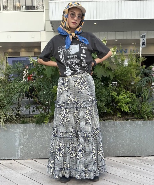 ROSE BUD(ローズバッド)の「(GENE HEAVENS)RAJASTHAN PHOTGRAPH TEE(Tシャツ/カットソー・レディース・ホワイト/ブラック・ONE SIZE)」の15枚目の写真