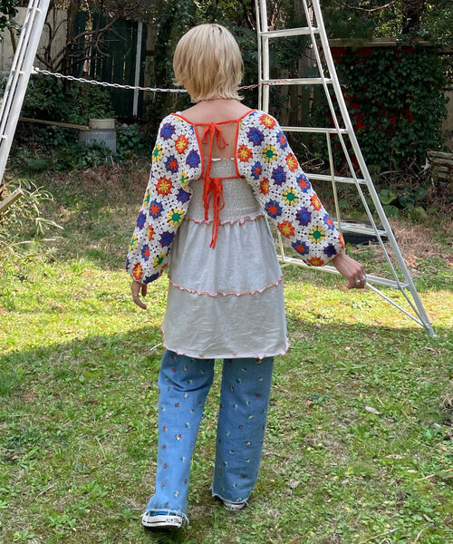 HELLO.SANFRANCISCO（ハローサンフランシスコ）の「【HELLO.SANFRANCISCO/ハローサンフランシスコ】クロシェボレロ付きキャミチュニックワンピ（チュニック・レディース・アイボリー/ブラック・ONE SIZE）」の9枚目の写真