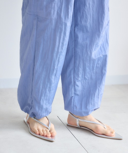 KATHARINE ROSS（キャサリンロス）の「【KATHARINE ROSS】ナイロンワッシャーカーゴパンツ（カーゴパンツ・レディース・ブラック/ブルーグレー・MEDIUM）」の19枚目の写真