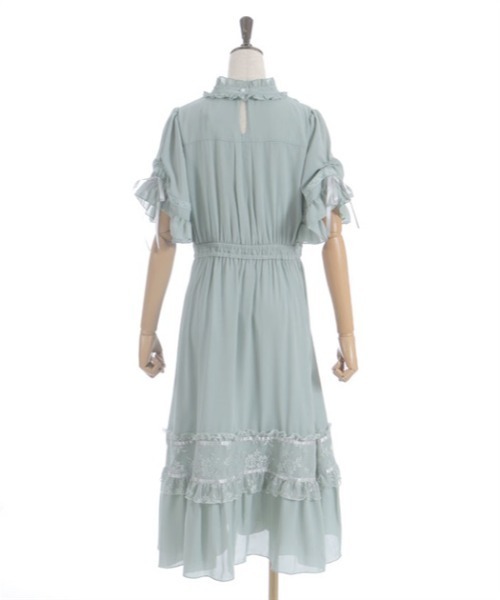 カメオ付フレア袖ワンピース axes femme カメオ付フレア袖ワンピース | レディース服・レディース