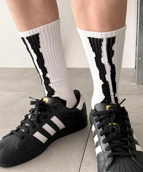 WEGO（ウィゴー）の「WEGO/ボーンデザインソックス（ソックス/靴下・メンズ・ブラック/ホワイト・25-27CM）」の6枚目の写真