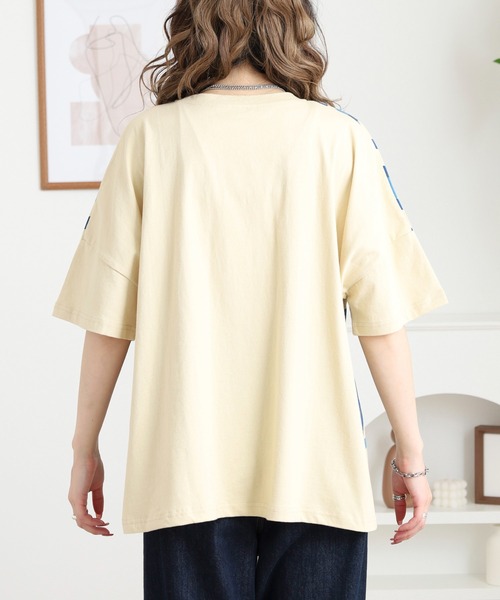 Emago(イマゴ)の「EMAGO チェックプリント刺繍T(Tシャツ/カットソー・レディース・ブラック/アイボリー/ネイビー・FREE)」の11枚目の写真