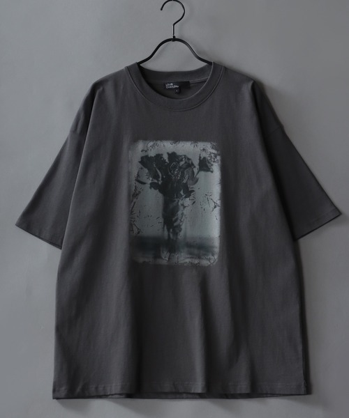SITRY（シトリー）の「Vintage Like Flower Print T-Shirt/ヴィンテージライク フラワープリント 半袖Tシャツ レディース メンズ（Tシャツ/カットソー・メンズ・ブラック系その他4/ブラック系その他/ブラック系その他3/ブラック系その他2・M/L/LL）」の22枚目の写真