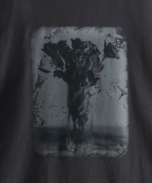SITRY（シトリー）の「Vintage Like Flower Print T-Shirt/ヴィンテージライク フラワープリント 半袖Tシャツ レディース メンズ（Tシャツ/カットソー・メンズ・ブラック系その他4/ブラック系その他/ブラック系その他3/ブラック系その他2・M/L/LL）」の20枚目の写真