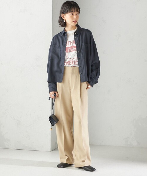 SHIPS(シップス)の「〈手洗い可能〉セルロース ツイル 羽織 シャツ(シャツ/ブラウス・レディース・ネイビー/ブラウン/オフホワイト・ONE SIZE)」の21枚目の写真