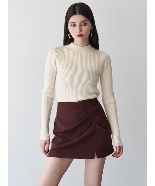 MURUA（ムルーア）の「【セットアップ対応】タックドレープミニスカート（スカート・レディース・グレー/ボルドー/ブラウン・1/2）」の4枚目の写真