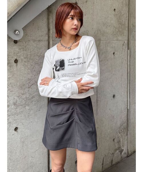 MURUA（ムルーア）の「【セットアップ対応】タックドレープミニスカート（スカート・レディース・グレー/ボルドー/ブラウン・1/2）」の17枚目の写真