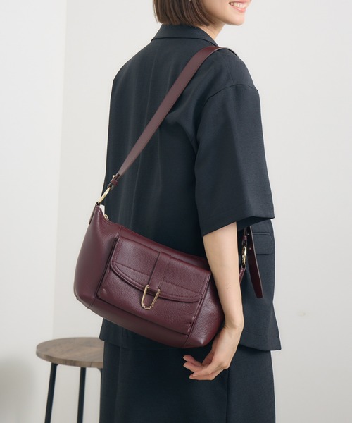 KATHARINE ROSS(キャサリンロス)の「【KATHARINE ROSS】カメラワンショルダー(ショルダーバッグ・レディース・ブラック/ボルドー・MEDIUM)」の4枚目の写真