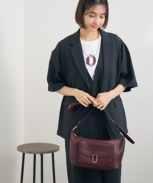 KATHARINE ROSS(キャサリンロス)の「【KATHARINE ROSS】カメラワンショルダー(ショルダーバッグ・レディース・ブラック/ボルドー・MEDIUM)」の6枚目の写真