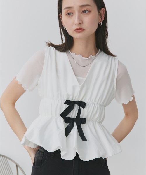 ad thie(アドティエ)の「リボンデザイン ノースリーブ ペプラムブラウス(シャツ/ブラウス・レディース・オフホワイト・FREE)」の14枚目の写真