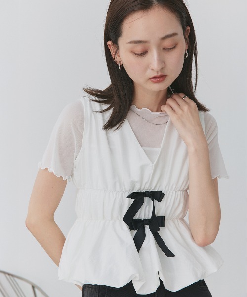 ad thie(アドティエ)の「リボンデザイン ノースリーブ ペプラムブラウス(シャツ/ブラウス・レディース・オフホワイト・FREE)」の15枚目の写真