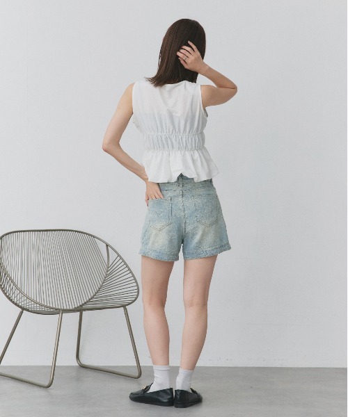 ad thie(アドティエ)の「リボンデザイン ノースリーブ ペプラムブラウス(シャツ/ブラウス・レディース・オフホワイト・FREE)」の17枚目の写真