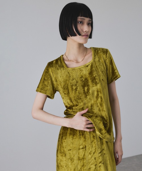 MILLER(ミラー)の「【Miller for ADAM ET ROPE'】別注 ベロアスクエアTee(Tシャツ/カットソー・レディース・グリーン/ネイビー・FREE)」の1枚目の写真