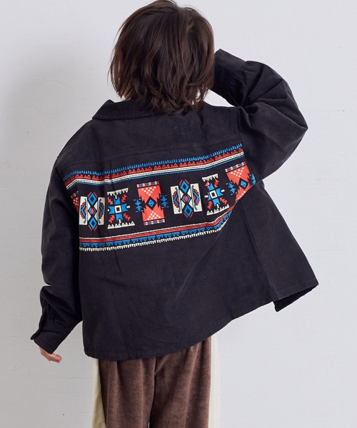 MARKEY'S(マーキーズ)の「ネイティブ柄コールテンシャツジャケット(シャツ/ブラウス・キッズ・オフホワイト/チャコール・100/140/130/120/110/90/150)」の7枚目の写真