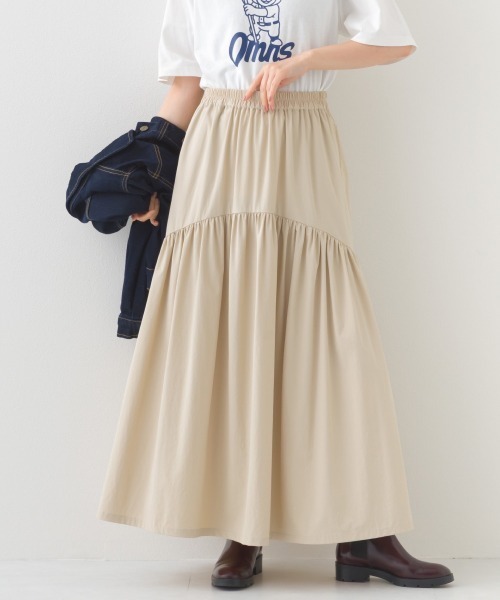 OMNES（オムネス）の「ナイロン リップストップギャザー切替ロングスカート（スカート・レディース・ホワイト/ベージュ/ブラック/カーキ・FREE）」の4枚目の写真