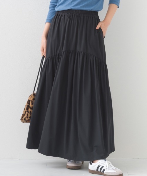 OMNES（オムネス）の「ナイロン リップストップギャザー切替ロングスカート（スカート・レディース・ホワイト/ベージュ/ブラック/カーキ・FREE）」の3枚目の写真