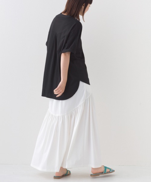 OMNES（オムネス）の「ナイロン リップストップギャザー切替ロングスカート（スカート・レディース・ホワイト/ベージュ/ブラック/カーキ・FREE）」の9枚目の写真