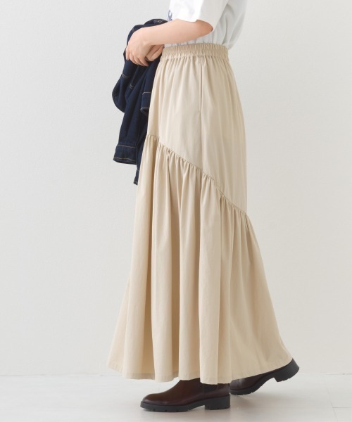 OMNES（オムネス）の「ナイロン リップストップギャザー切替ロングスカート（スカート・レディース・ホワイト/ベージュ/ブラック/カーキ・FREE）」の15枚目の写真