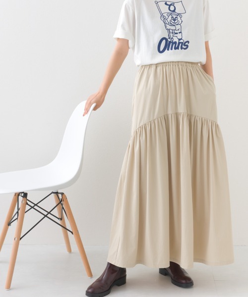 OMNES（オムネス）の「ナイロン リップストップギャザー切替ロングスカート（スカート・レディース・ホワイト/ベージュ/ブラック/カーキ・FREE）」の19枚目の写真