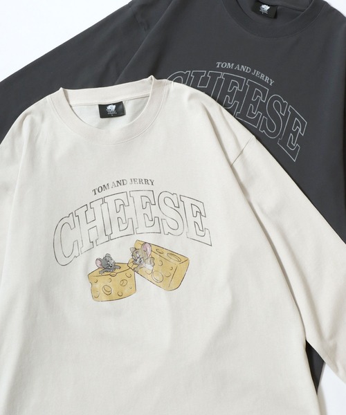 Tom&Jerry(トムアンドジェリー)の「Tom&Jerry/トムとジェリー オーバーサイズ ヴィンテージライク ロンT 長袖Tシャツ(Tシャツ/カットソー・レディース・ホワイト系その他2/ブラック系その他2/ホワイト系その他/ブラック系その他・L/LL/M)」の2枚目の写真