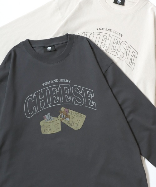 Tom&Jerry(トムアンドジェリー)の「Tom&Jerry/トムとジェリー オーバーサイズ ヴィンテージライク ロンT 長袖Tシャツ(Tシャツ/カットソー・レディース・ホワイト系その他2/ブラック系その他2/ホワイト系その他/ブラック系その他・L/LL/M)」の1枚目の写真