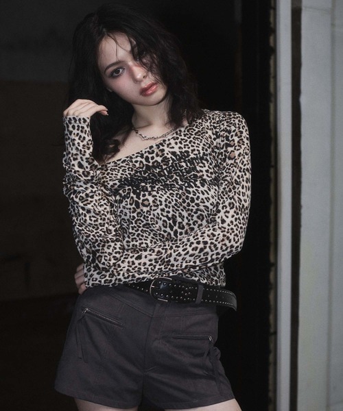 ENVYM（アンビー）の「スウェードショートパンツ（その他パンツ・レディース・グレー/ベージュ・FREE）」の3枚目の写真