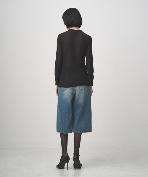 Juha(ユハ)の「SHEER VELOUR SKIN HENLEY(Tシャツ/カットソー・メンズ・ブラック/ナチュラル・3/4)」の6枚目の写真